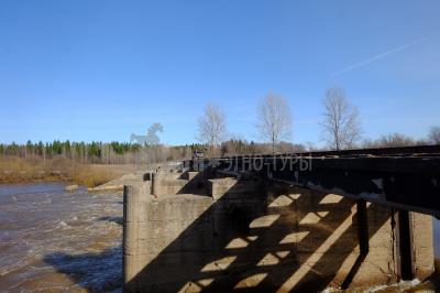 Октябрьская ГЭС на Чепце ( Удмуртская Республика  )