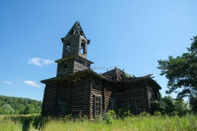 Храм Архангела Михаила в с.Ведрец ( Удмуртская Республика  )