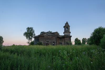 Храм Архангела Михаила в с.Ведрец ( Удмуртская Республика  )