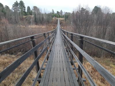 Подвесной мост в деревне Пумси  ( Удмуртская Республика  )